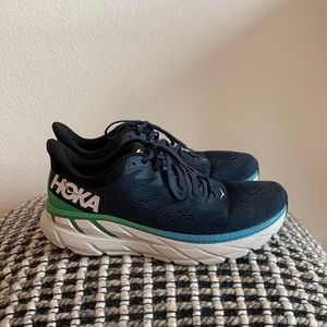 HOKA Clifton 7